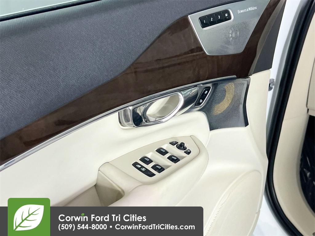 used 2016 Volvo XC90 car, priced at $11,439