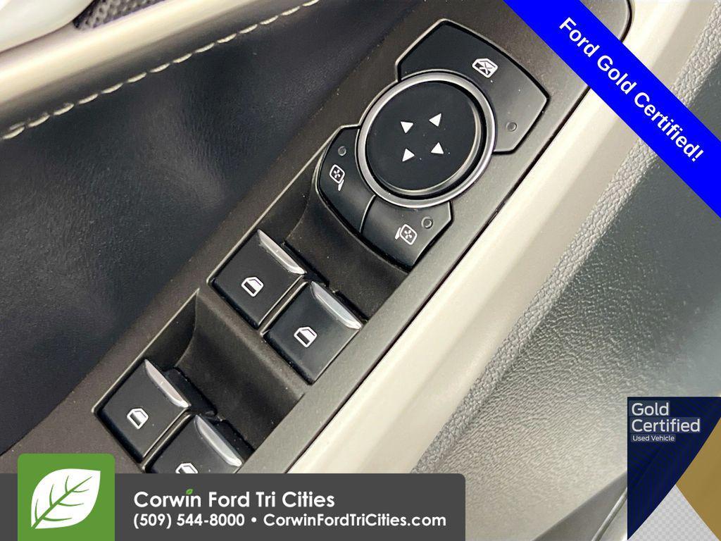 used 2024 Ford Explorer car, priced at $31,989