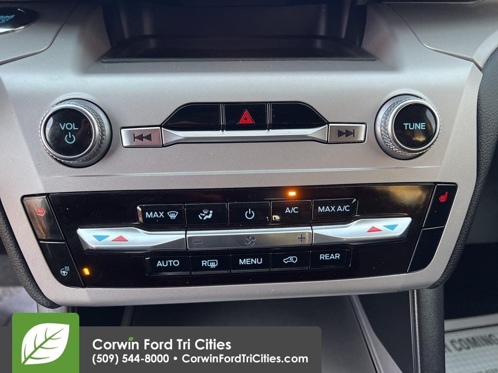 used 2024 Ford Explorer car, priced at $34,749