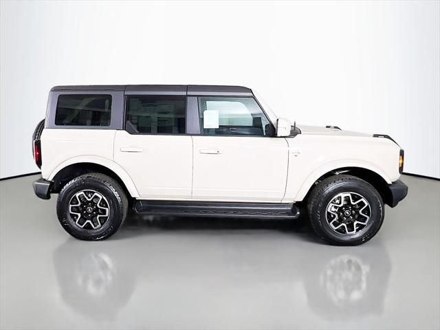 new 2025 Ford Bronco car, priced at $52,564