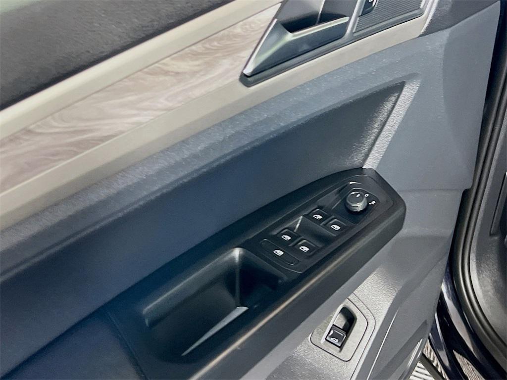 used 2020 Volkswagen Atlas Cross Sport car, priced at $21,850