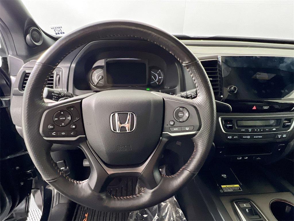 used 2025 Honda Passport car, priced at $40,300