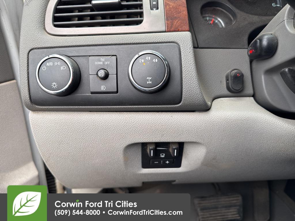 used 2009 Chevrolet Silverado 2500 car, priced at $14,999
