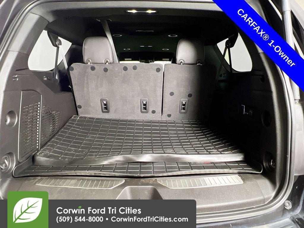 used 2022 GMC Yukon XL car, priced at $61,500