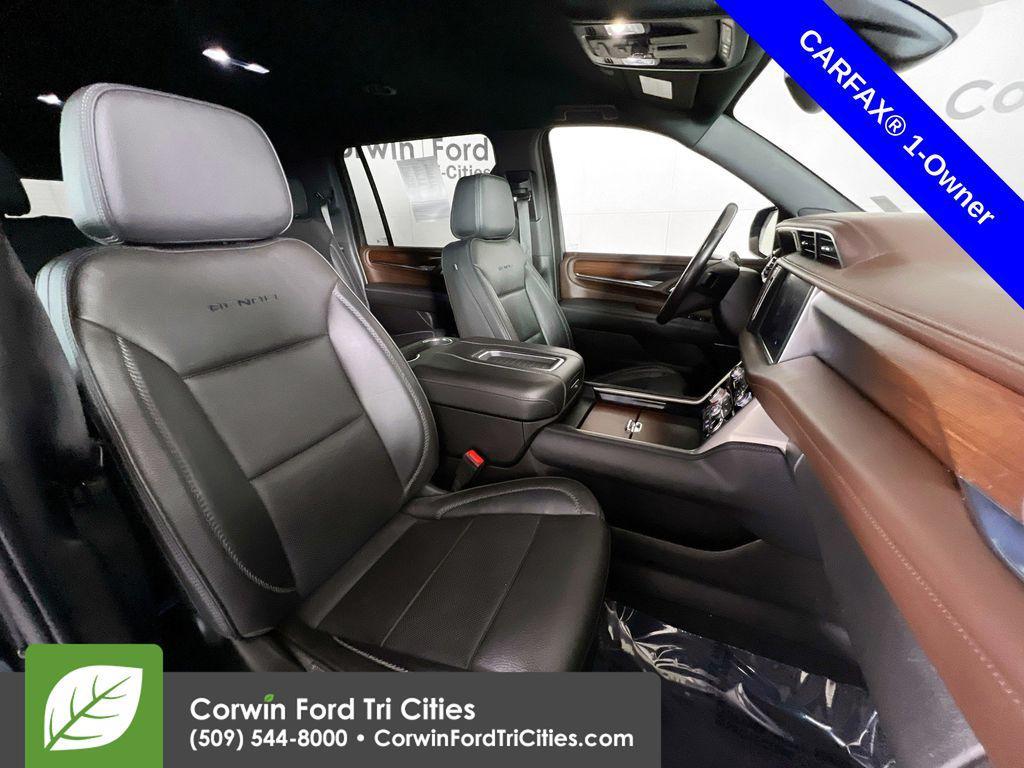 used 2022 GMC Yukon XL car, priced at $61,500