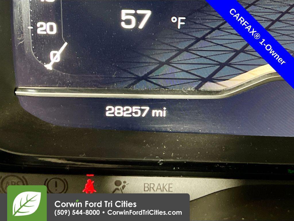 used 2022 GMC Yukon XL car, priced at $61,500