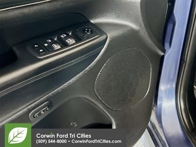used 2020 Jeep Grand Cherokee car, priced at $24,999