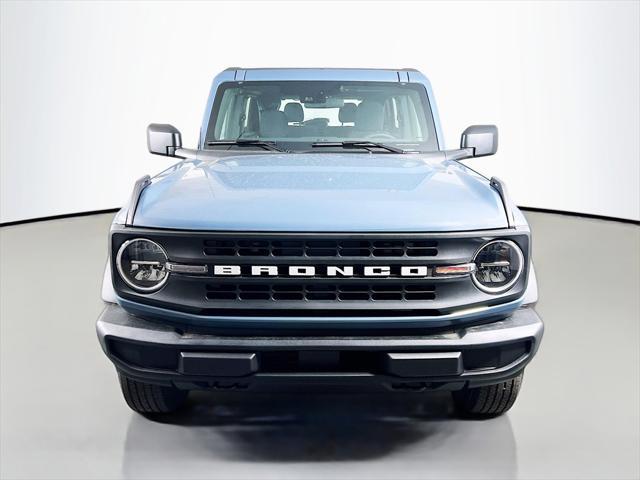 new 2025 Ford Bronco car, priced at $40,261
