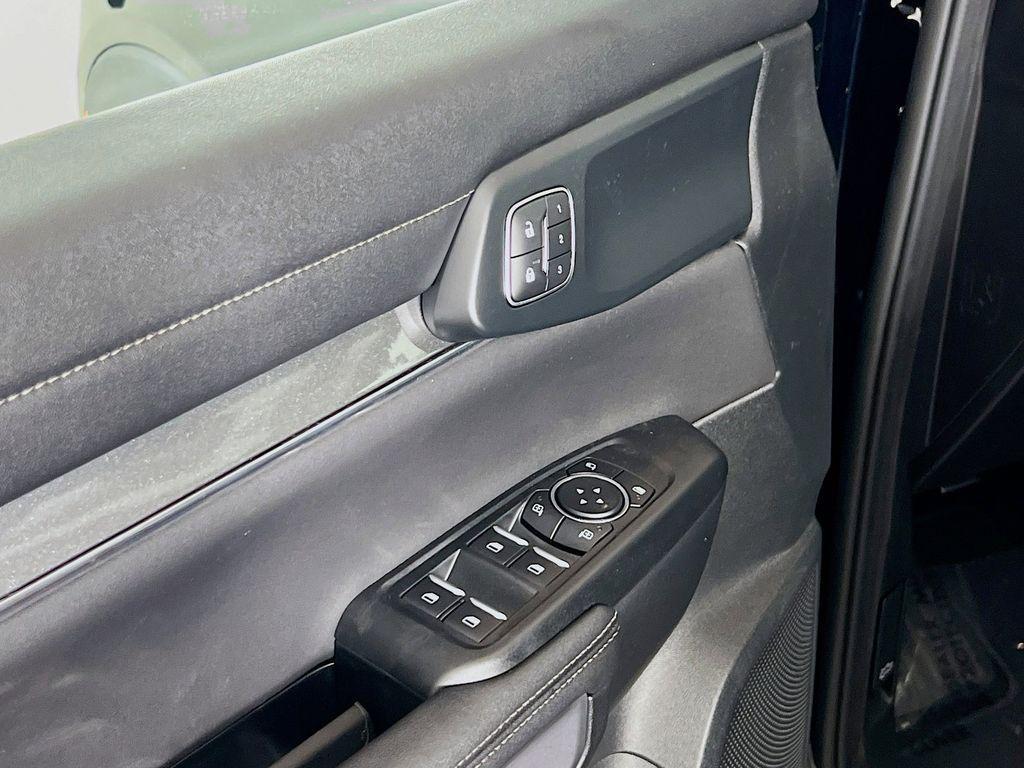 new 2025 Ford Ranger car, priced at $48,292