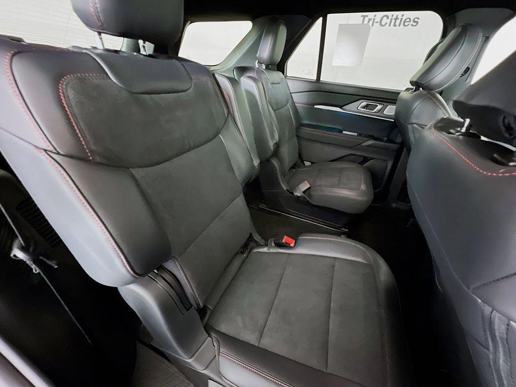 new 2025 Ford Explorer car, priced at $57,963