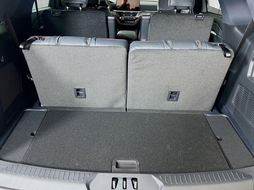 new 2025 Ford Explorer car, priced at $57,963