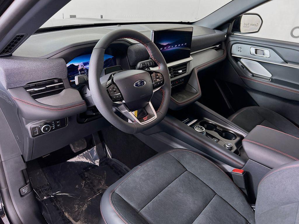 new 2025 Ford Explorer car, priced at $57,963