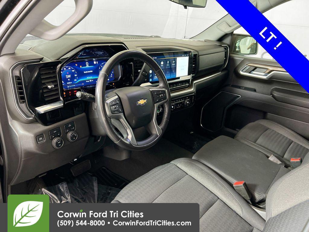 used 2022 Chevrolet Silverado 1500 car, priced at $33,498
