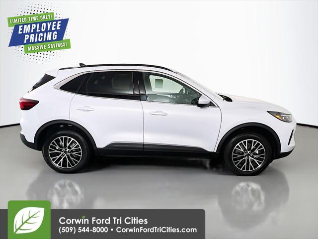 new 2025 Ford Escape PHEV car, priced at $38,619