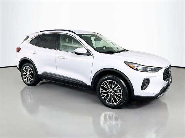 new 2025 Ford Escape PHEV car, priced at $37,629
