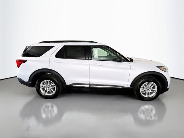 new 2025 Ford Explorer car, priced at $40,656