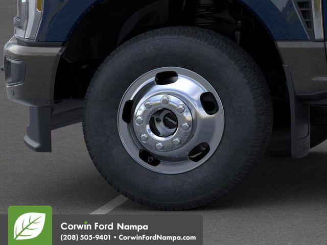 new 2025 Ford F-350 car, priced at $93,541