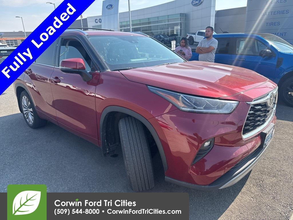 used 2022 Toyota Highlander car