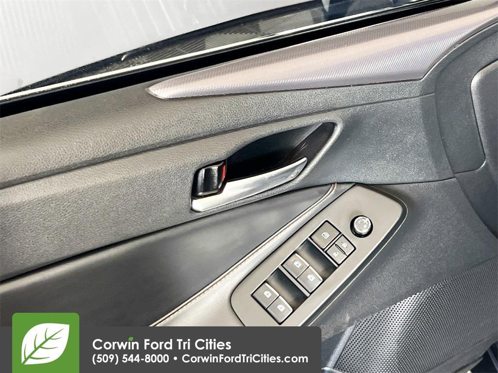 used 2021 Toyota Avalon car, priced at $26,500