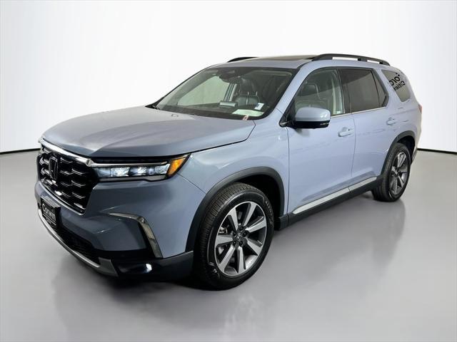 used 2023 Honda Pilot car, priced at $43,353