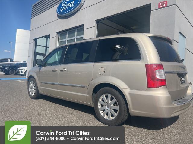 used 2014 Chrysler Town & Country car, priced at $7,697