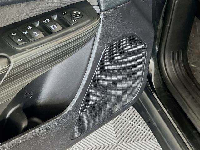 used 2015 Jeep Cherokee car, priced at $11,444