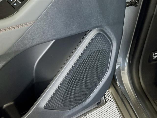 new 2025 Ford Explorer car, priced at $40,656