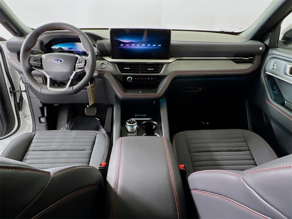 new 2025 Ford Explorer car, priced at $50,439