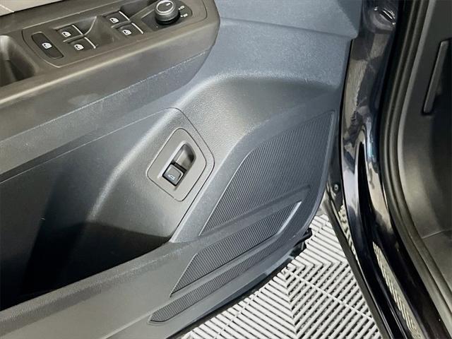 used 2022 Volkswagen Atlas car, priced at $31,333