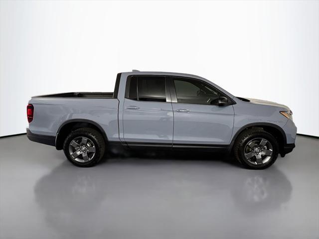 used 2024 Honda Ridgeline car, priced at $37,401