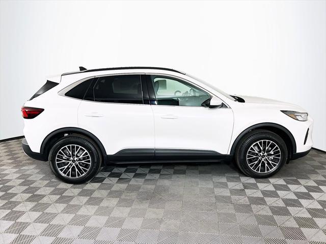 new 2025 Ford Escape car, priced at $40,845