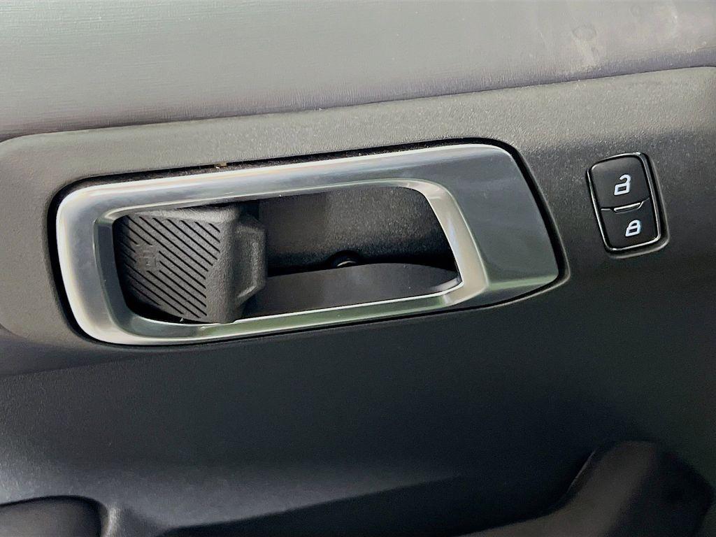 new 2025 Ford Bronco car, priced at $60,159