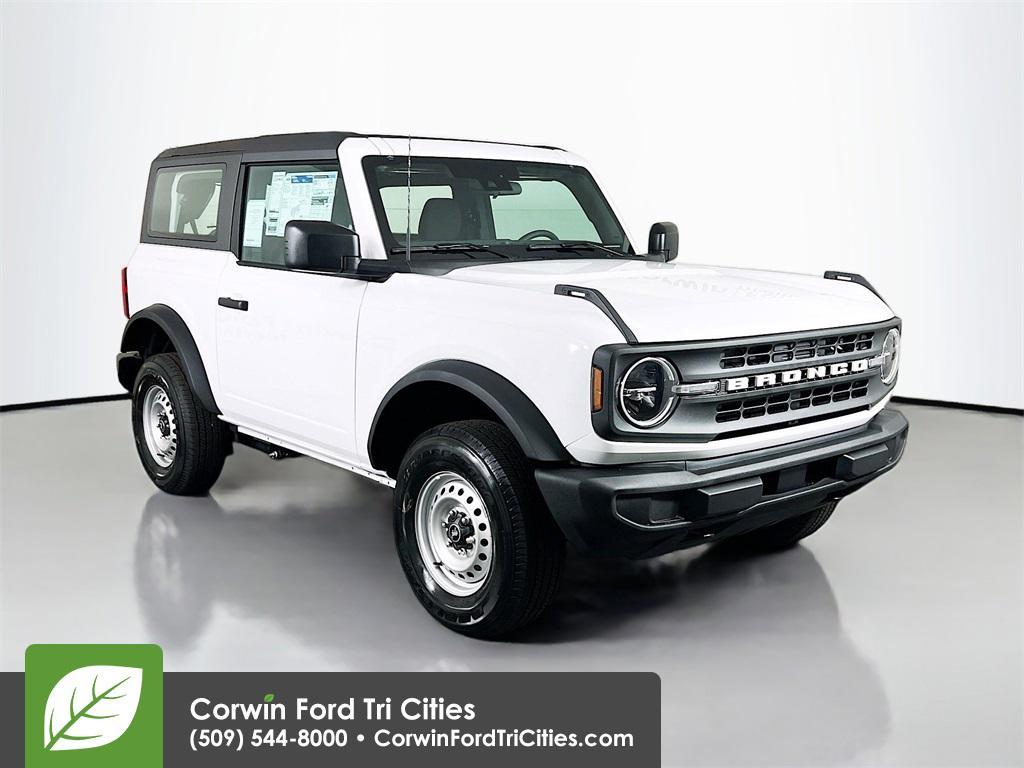 new 2025 Ford Bronco car, priced at $41,646