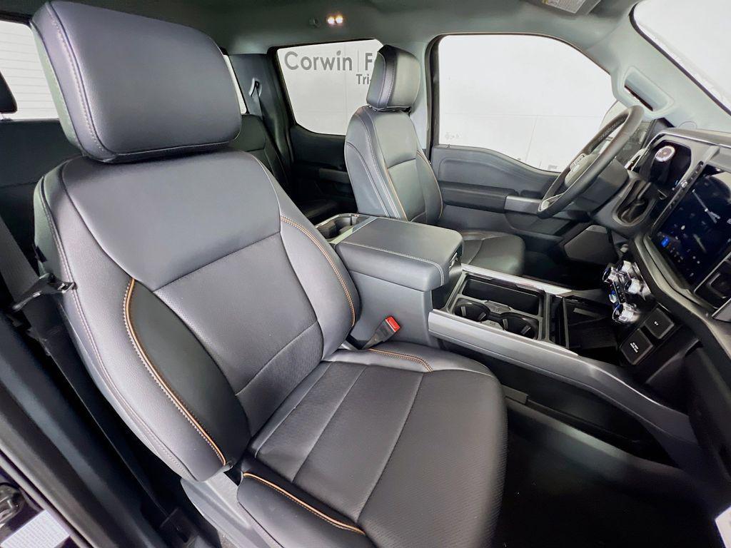 new 2025 Ford F-250 car, priced at $70,912