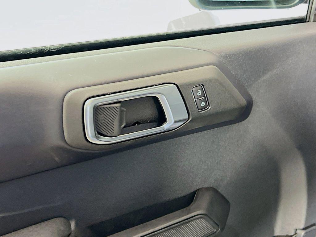 new 2025 Ford Bronco car, priced at $60,808