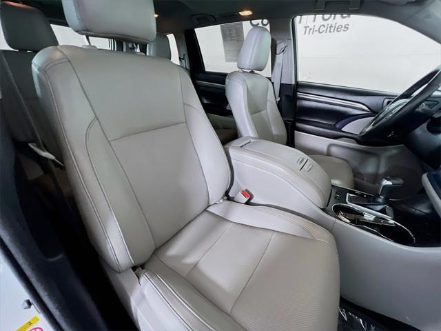 used 2018 Toyota Highlander car, priced at $27,761