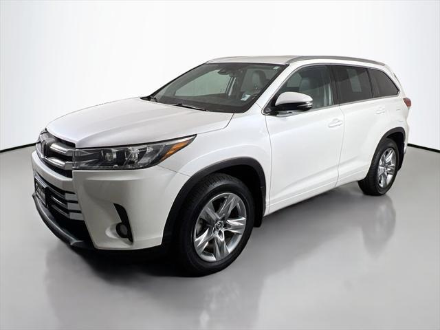 used 2018 Toyota Highlander car, priced at $27,761