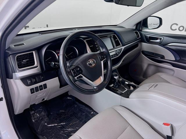 used 2018 Toyota Highlander car, priced at $27,761