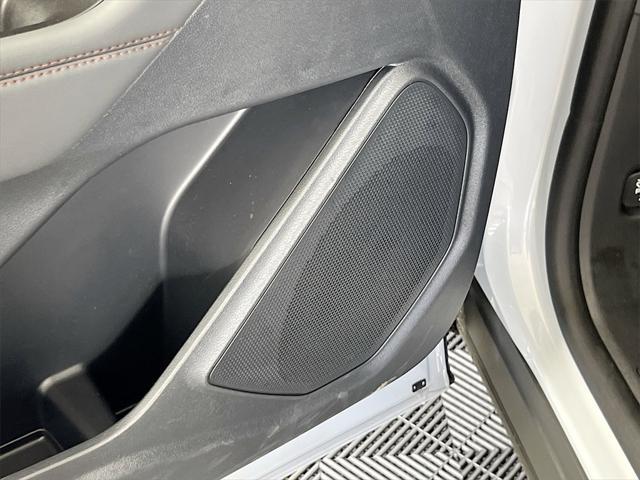 new 2025 Ford Explorer car, priced at $40,311