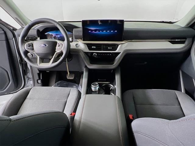 new 2025 Ford Explorer car, priced at $40,311