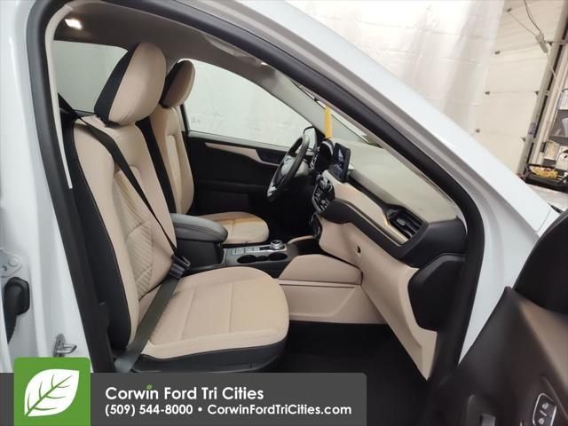 used 2022 Ford Escape car, priced at $24,999