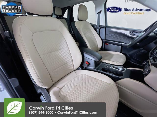 used 2022 Ford Escape car, priced at $23,333