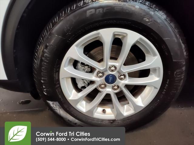 used 2022 Ford Escape car, priced at $24,999