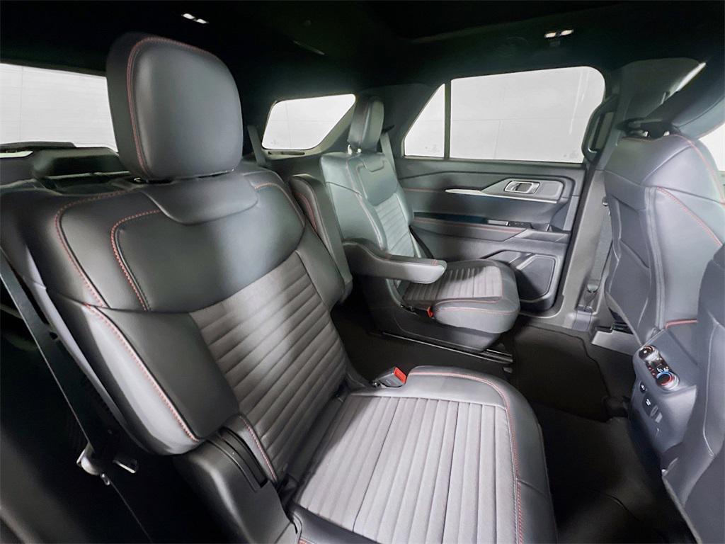 new 2025 Ford Explorer car, priced at $49,747
