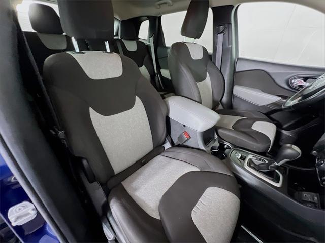 used 2014 Jeep Cherokee car, priced at $8,697