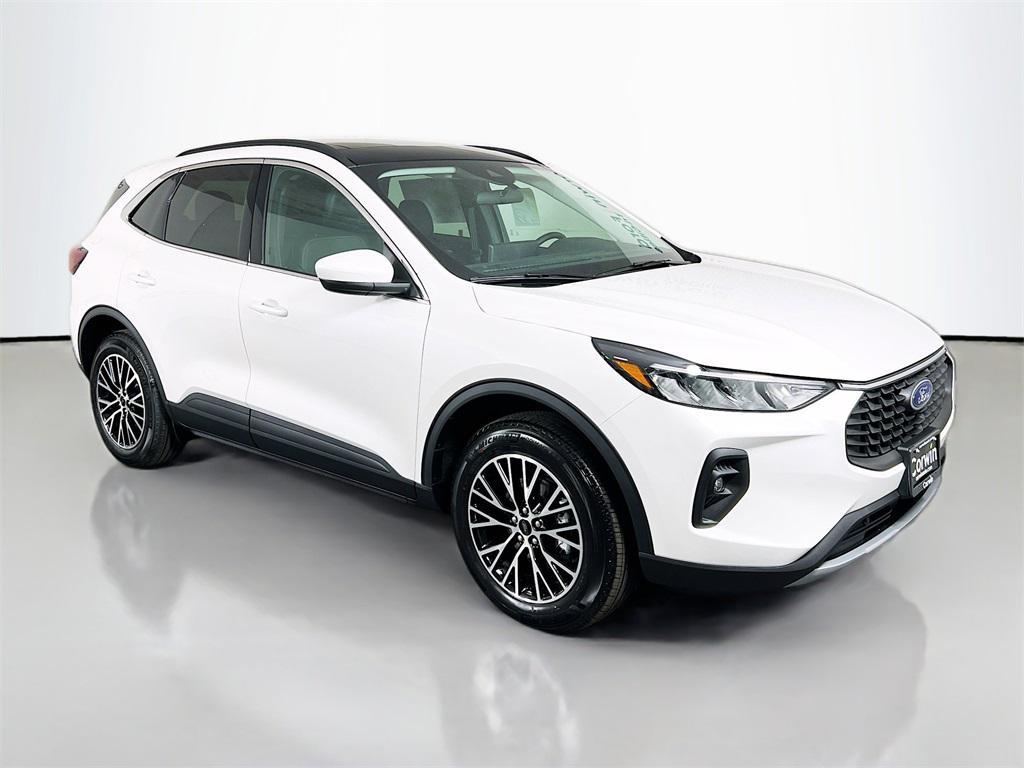 new 2025 Ford Escape PHEV car, priced at $35,345