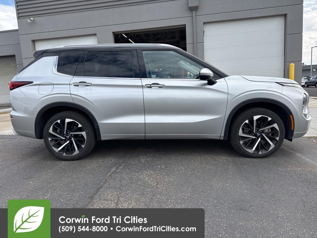 used 2022 Mitsubishi Outlander car, priced at $24,799