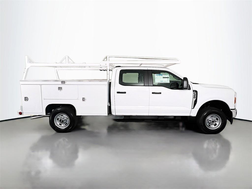 new 2025 Ford F-350 car, priced at $69,200