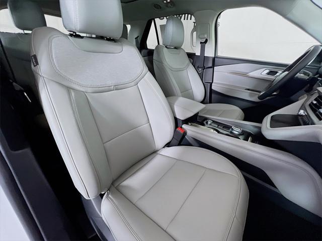 new 2025 Ford Explorer car, priced at $47,512