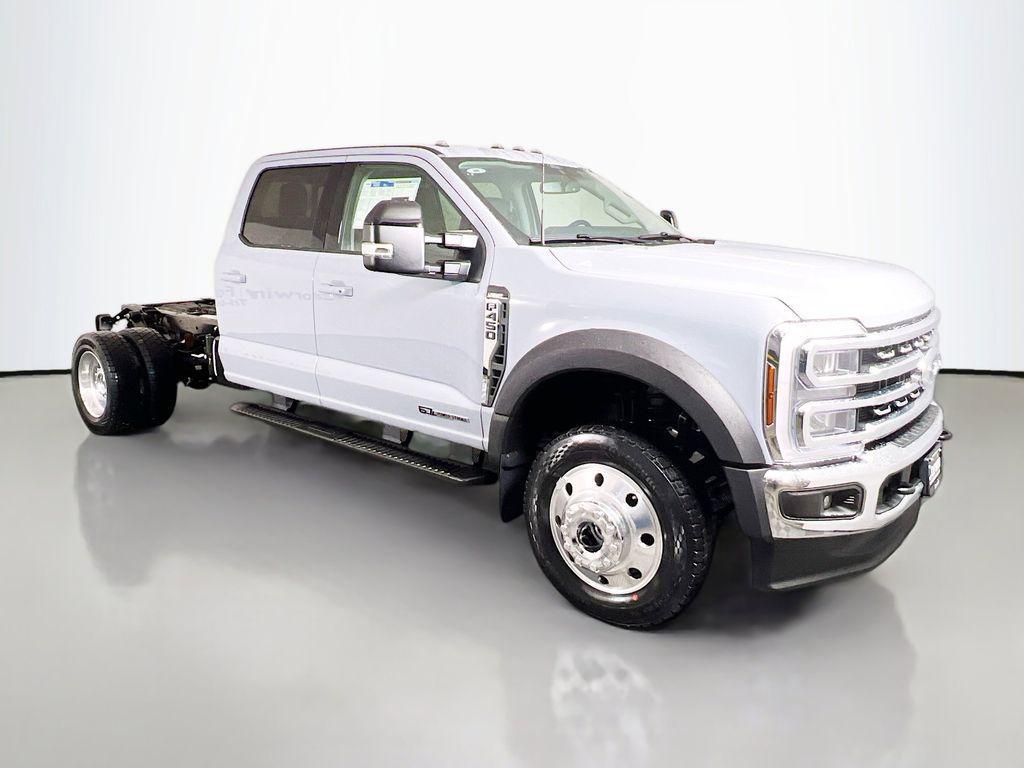 new 2025 Ford F-450 car, priced at $92,365